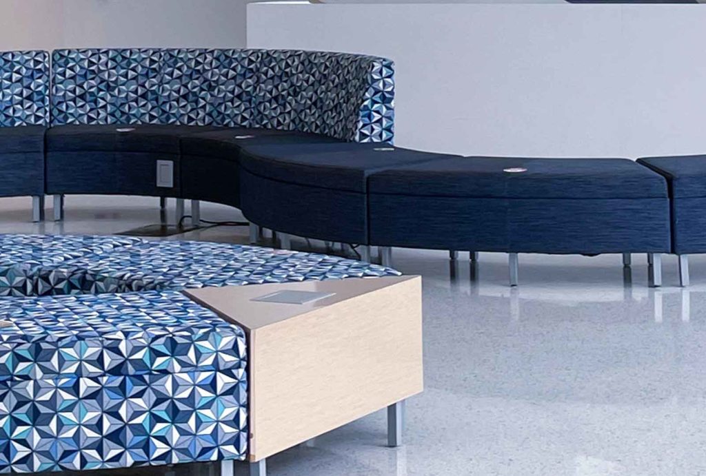 ¿Te gustan los sofás estampados? Ventajas y desventajas 2 Funda Denim para sofa - ¿Te gustan los sofás estampados? Ventajas y desventajas