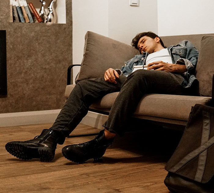 que debes tener en cuenta al elegir el mejor sofa para dormir - 10 Maneras de hacer que tu sofá cama sea más cómodo para dormir